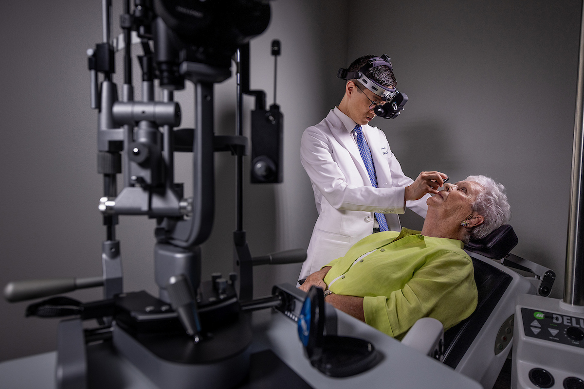 202200906_retina_bellaire_00452